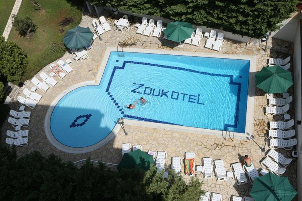 Zoukotel Hotel Jounieh Kültér fotó